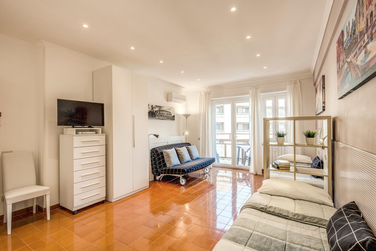 Apartamento Rome4Guest Ostia 2 Exterior foto